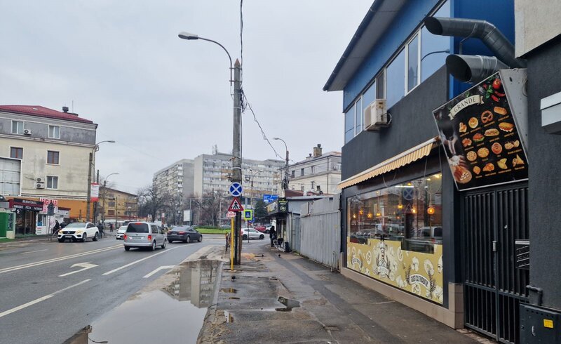 Vand afacere patiserie in functiune